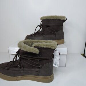 FILA NAOMI WOMEN WINTER BOOTS BRAND NEW SIZE 7 US